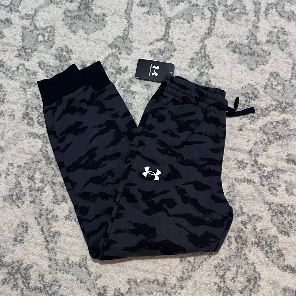 Under Armour Boys' Camo Jogger Pants - Picture 2 of 10
